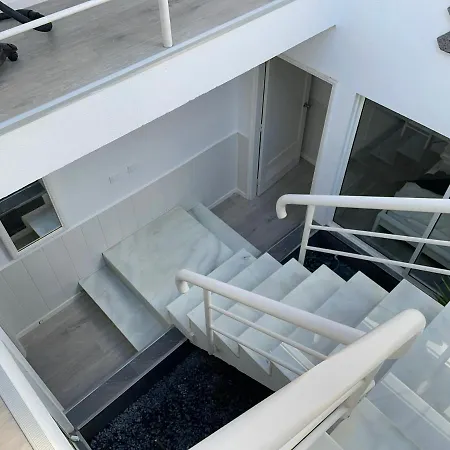 Sea View 2-bedroom Colony Club شقة *