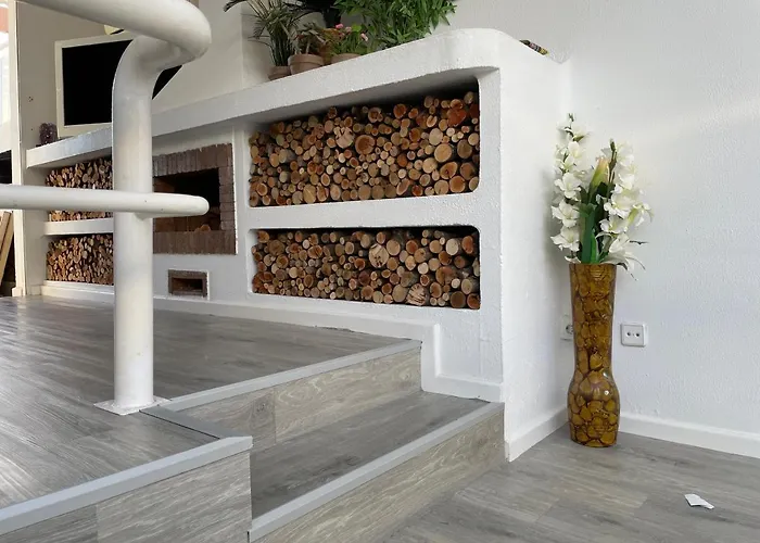 Sea View 2-bedroom Colony Club *